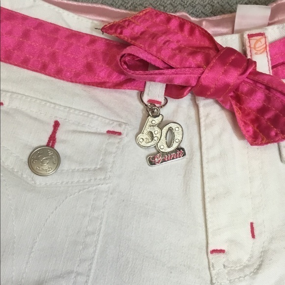 Adorable girls Gunit shorts - Picture 3 of 6